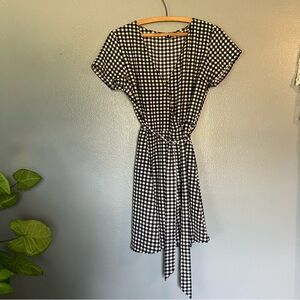H&M Black and White Midi Sundress with Flutter Sleeves
